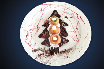 Ricetta Albero Natale Amaretti