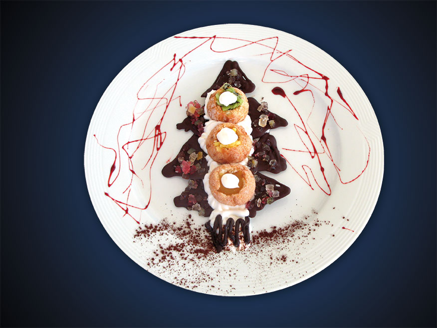 Ricetta Albero Natale Amaretti